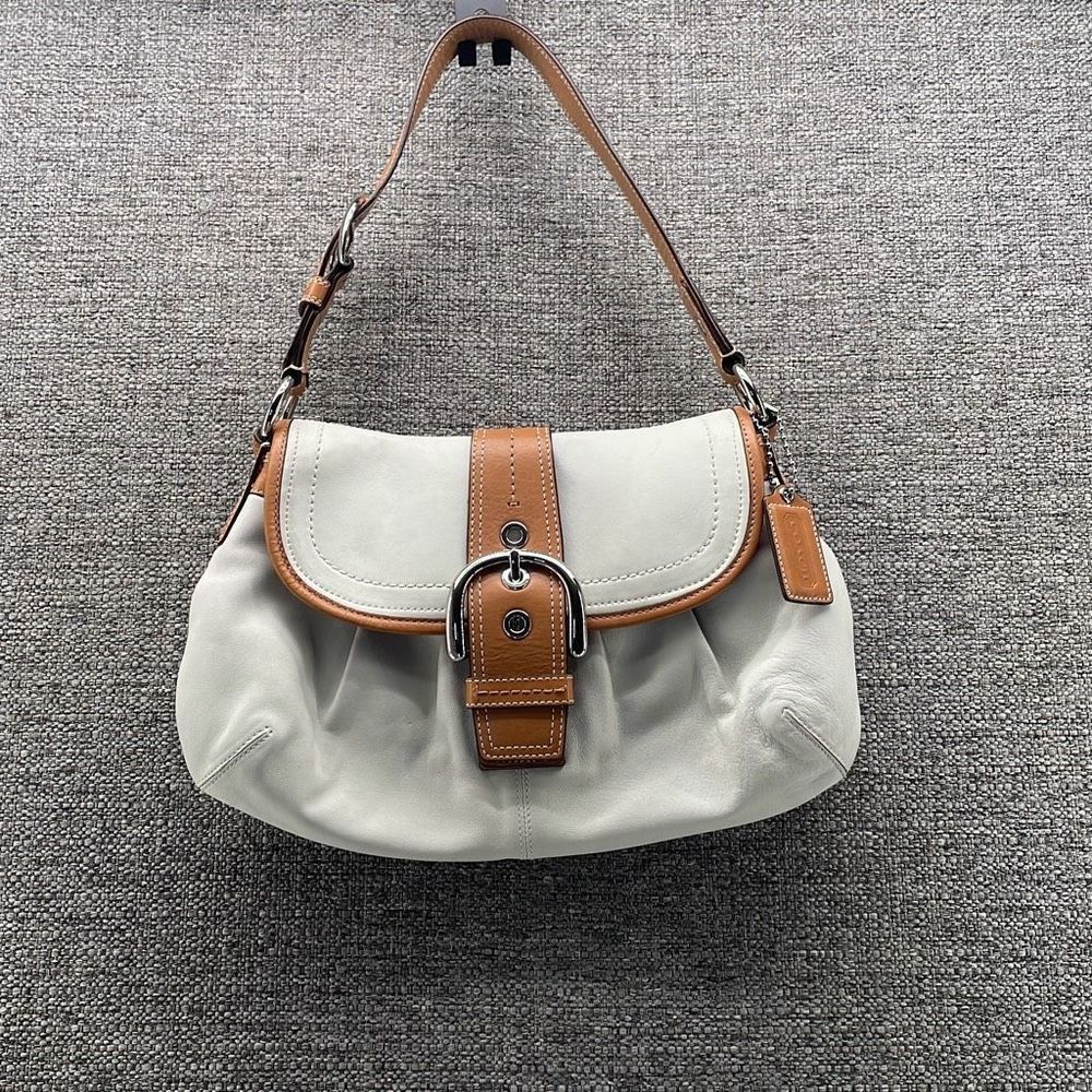 Coach Shoulder Bag Medium Soho Soft Leather Two Toned Hobo Spring Fling W COA